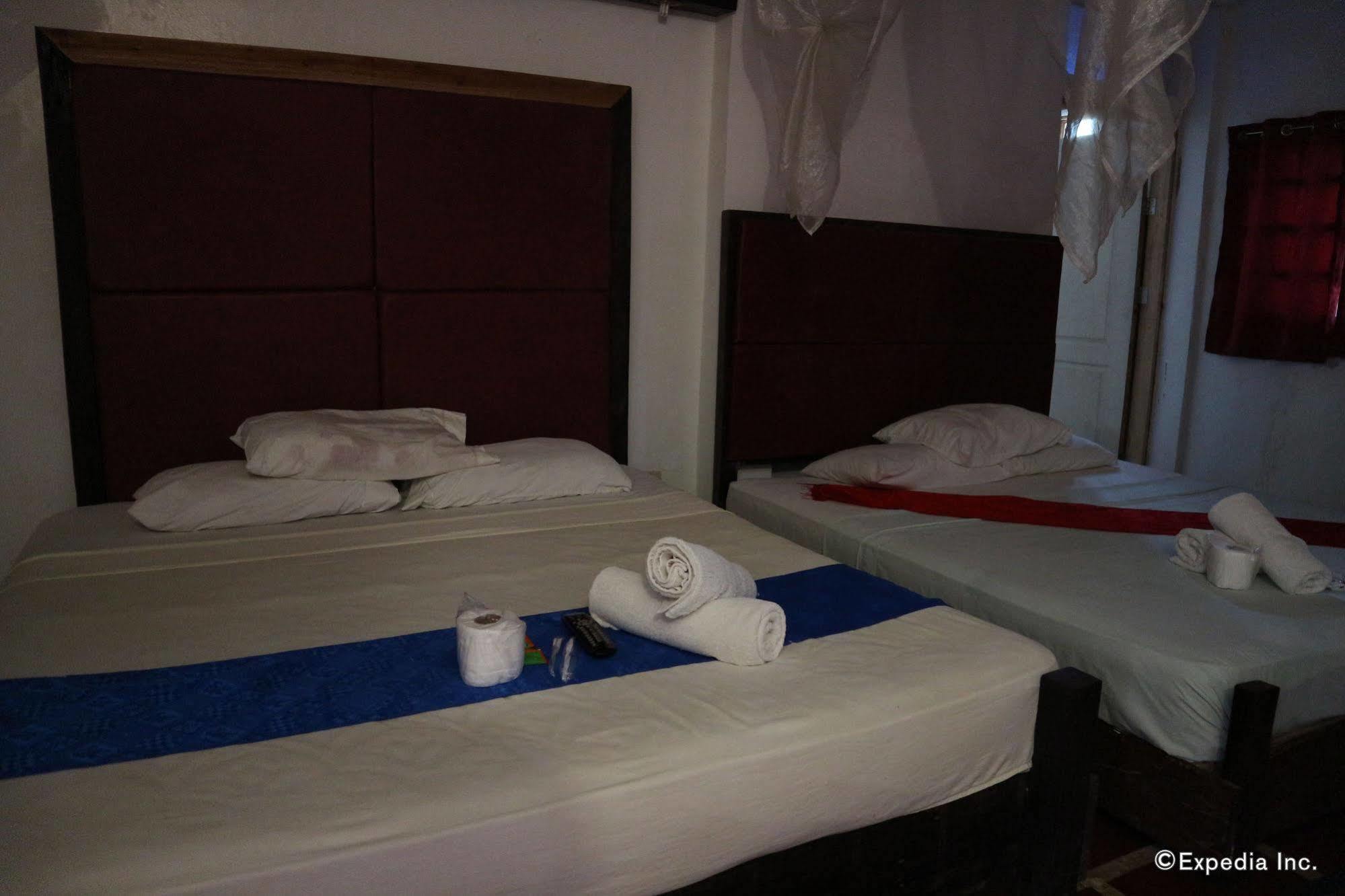 The Lotus Garden Bed & Breakfast Puerto Princesa Exterior photo