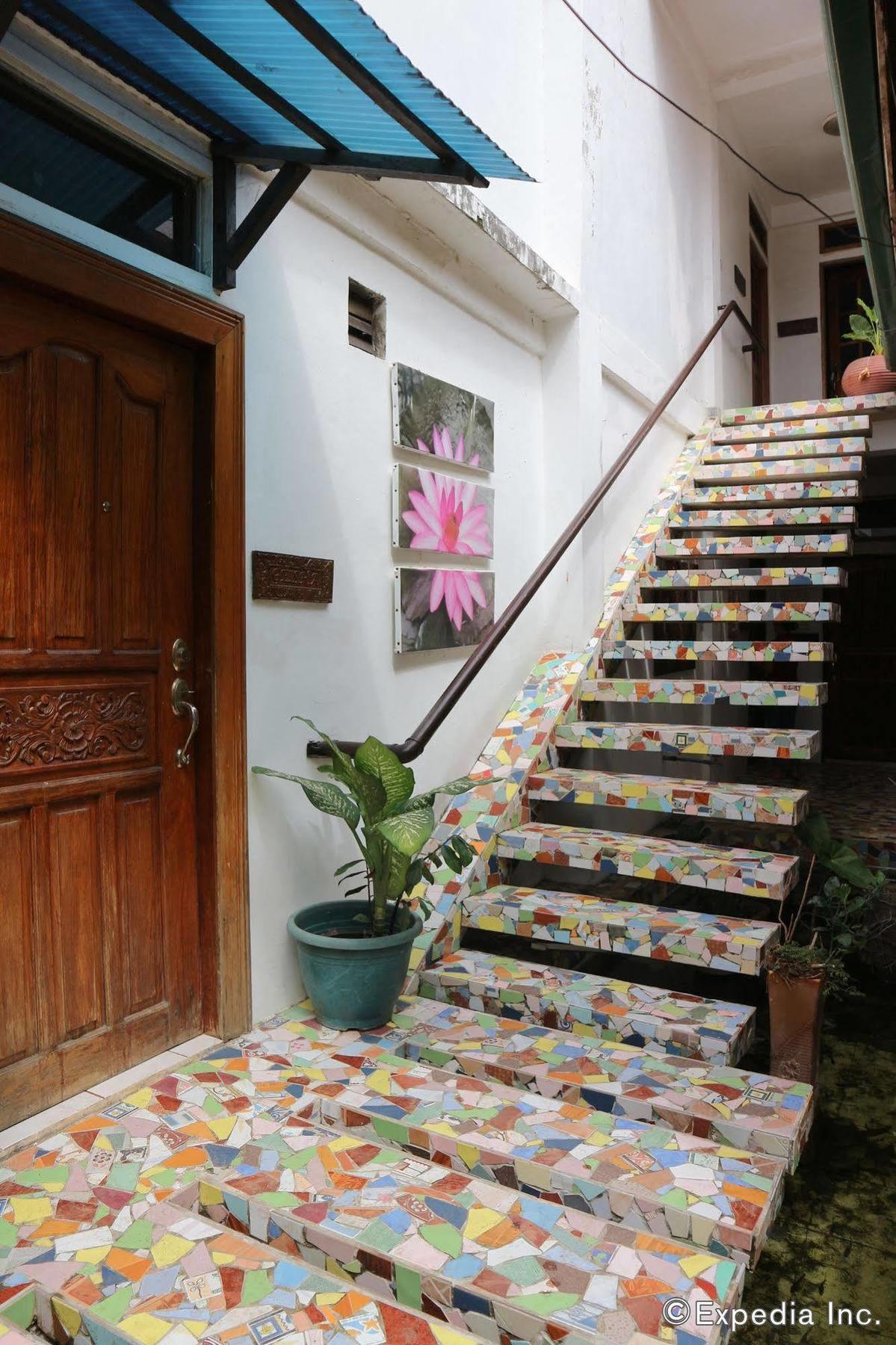 The Lotus Garden Bed & Breakfast Puerto Princesa Exterior photo